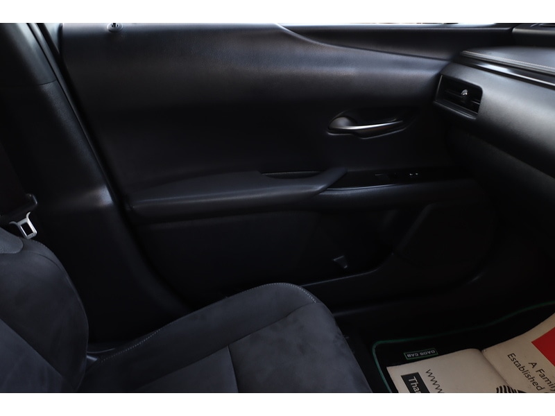 Used Lexus UX 2019 for sale - 76853365: Photo 43