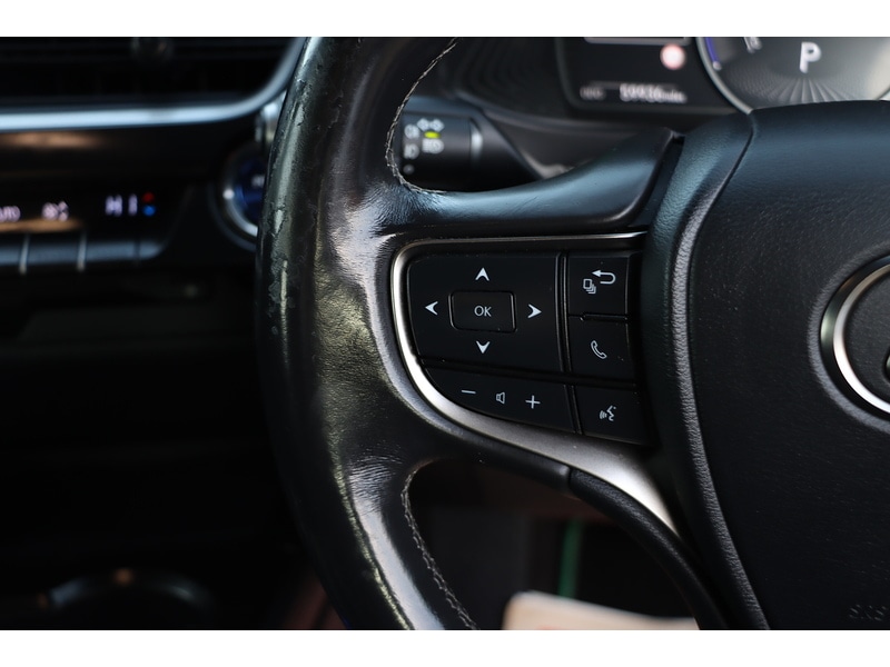 Used Lexus UX 2019 for sale - 76853365: Photo 45