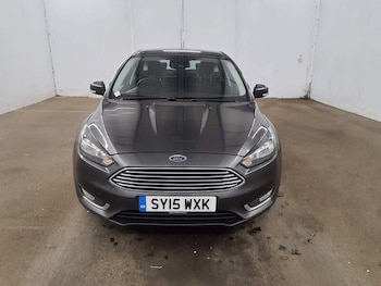 Used Ford Focus 2015 for sale - 75673017: Photo