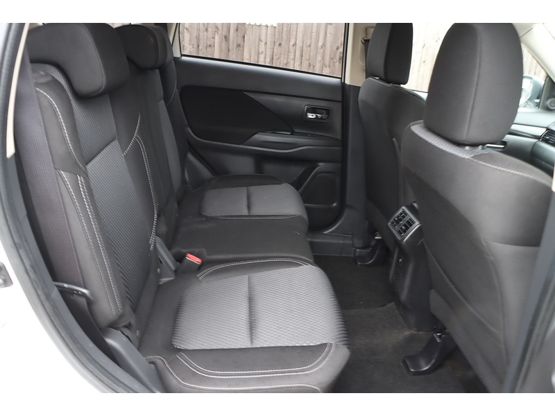 Used Mitsubishi Outlander 2020 for sale - 77159056: Photo 27
