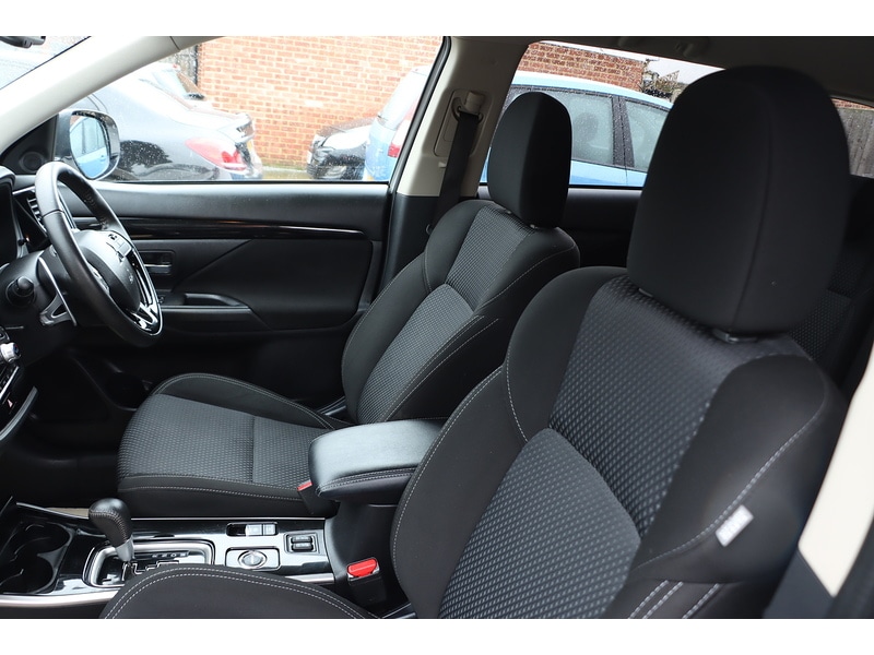 Used Mitsubishi Outlander 2020 for sale - 77159056: Photo 51