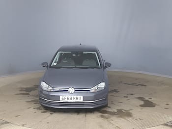 Used Volkswagen Golf 2018 for sale - 79749825: Photo
