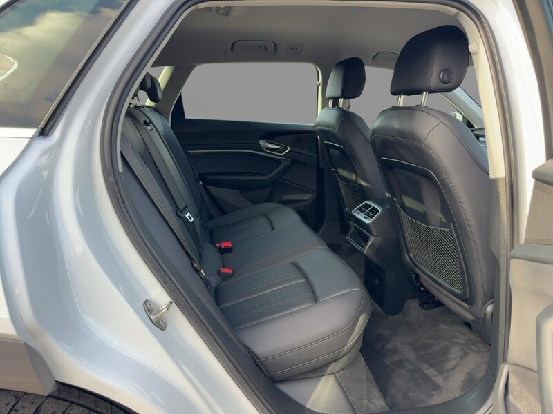 Used Audi e-tron 2020 for sale - 76185778: Photo 17