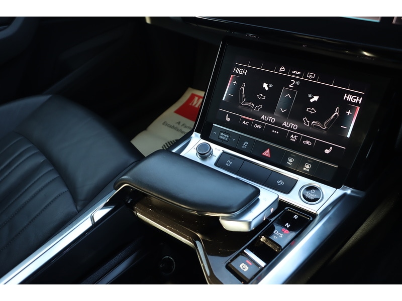Used Audi e-tron 2020 for sale - 76185778: Photo 46