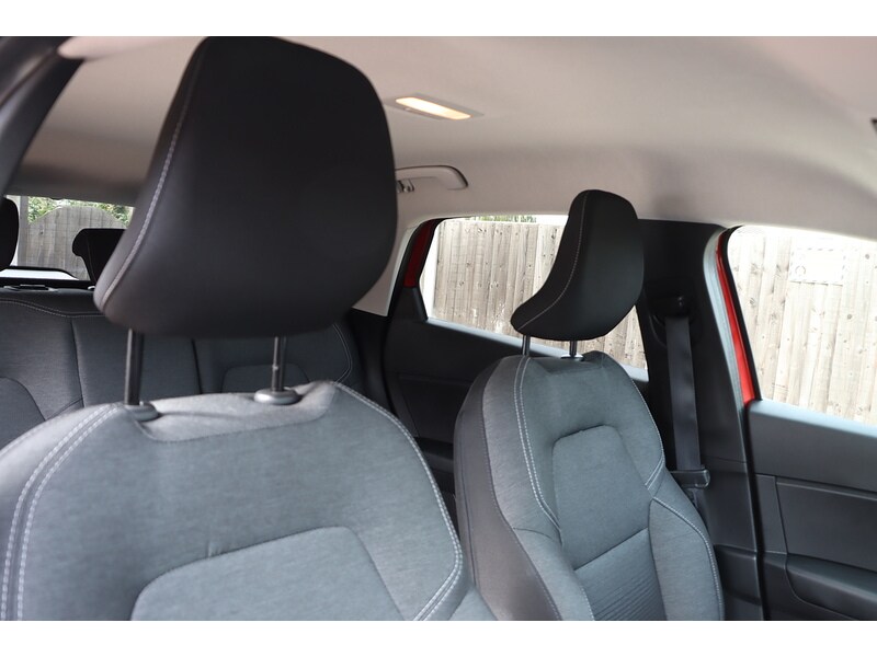 Used Renault Captur 2020 for sale - 75970312: Photo 19