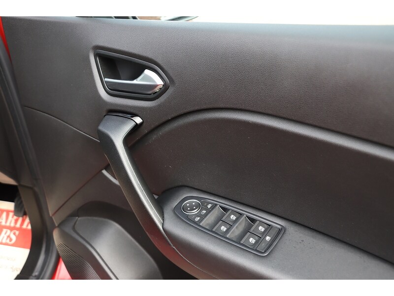 Used Renault Captur 2020 for sale - 75970312: Photo 21