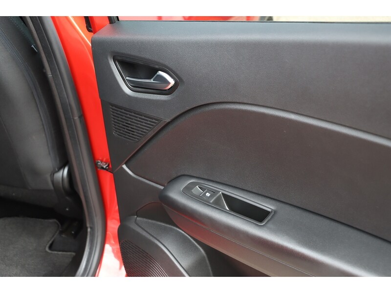 Used Renault Captur 2020 for sale - 75970312: Photo 26