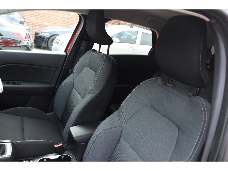 Used Renault Captur 2020 for sale - 75970312: Photo 30