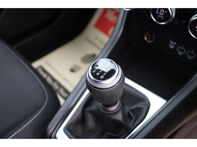 Used Renault Captur 2020 for sale - 75970312: Photo 36