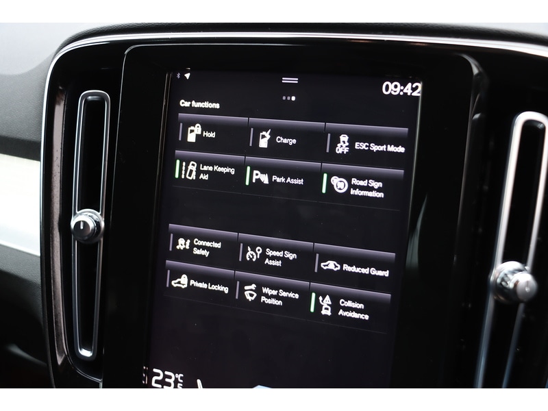 Used Volvo XC40 2021 for sale - 77272342: Photo 13