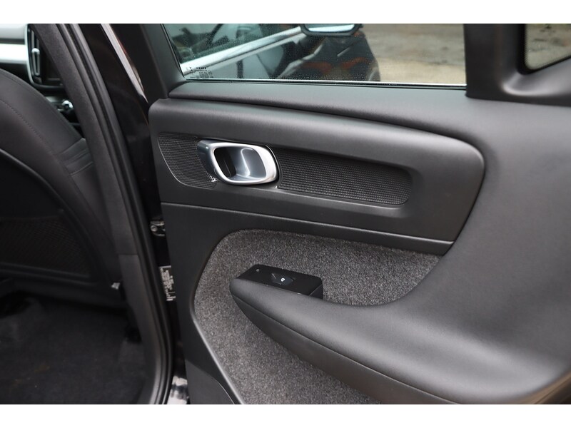 Used Volvo XC40 2021 for sale - 77272342: Photo 30