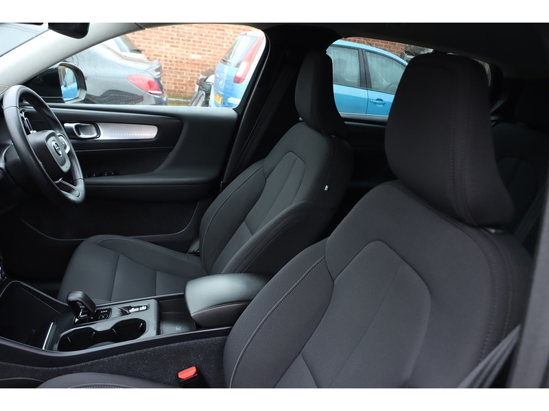 Used Volvo XC40 2021 for sale - 77272342: Photo 34