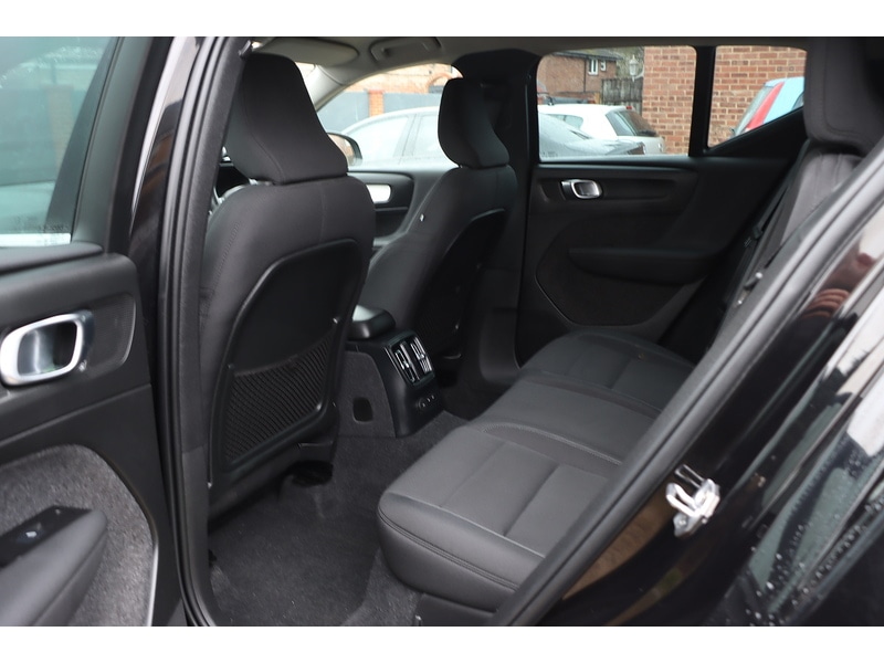 Used Volvo XC40 2021 for sale - 77272342: Photo 35