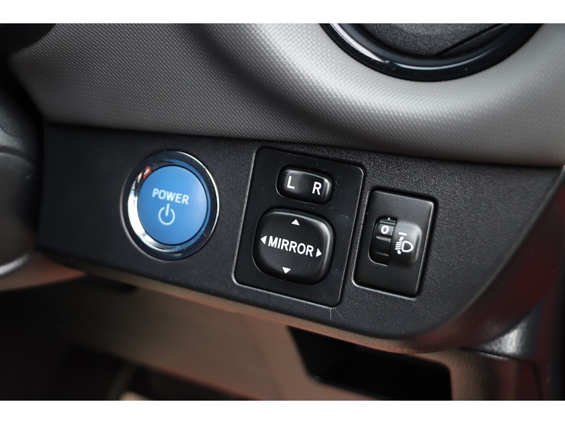 Used Toyota Yaris 2015 for sale - 77282342: Photo 13