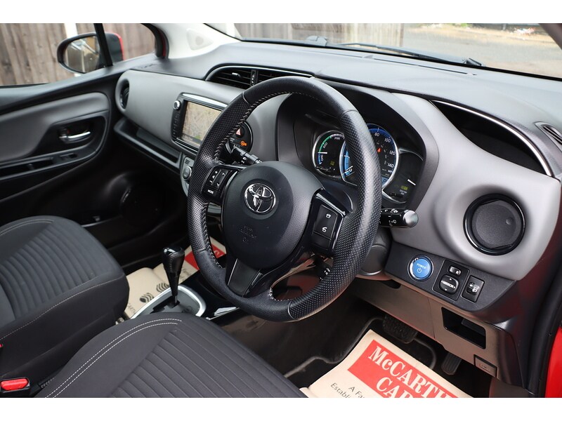 Used Toyota Yaris 2015 for sale - 77282342: Photo 21