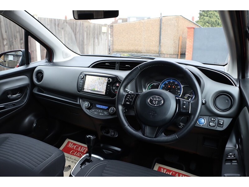 Used Toyota Yaris 2015 for sale - 77282342: Photo 23