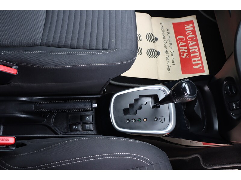 Used Toyota Yaris 2015 for sale - 77282342: Photo 40