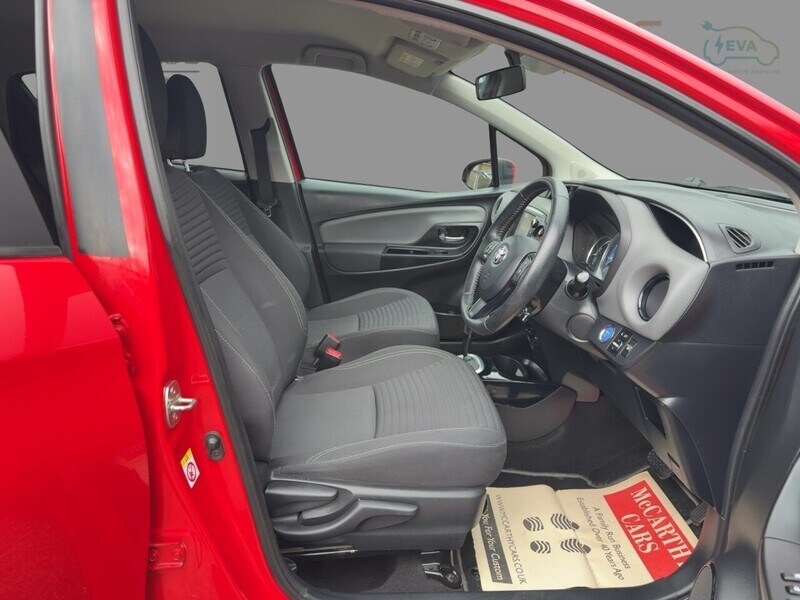 Used Toyota Yaris 2015 for sale - 77282342: Photo 60