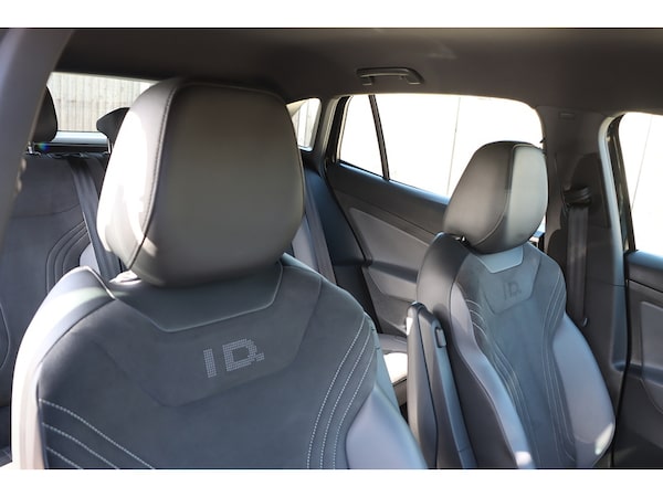 Used Volkswagen ID.4 2021 for sale - 76106304: Photo 24
