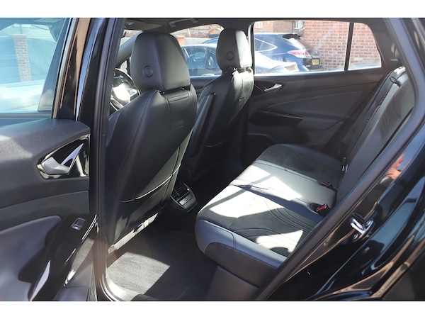 Used Volkswagen ID.4 2021 for sale - 76106304: Photo 37
