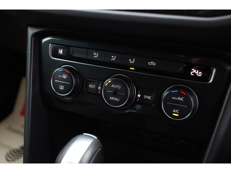 Used Volkswagen Tiguan for sale - 77247343: Photo 12