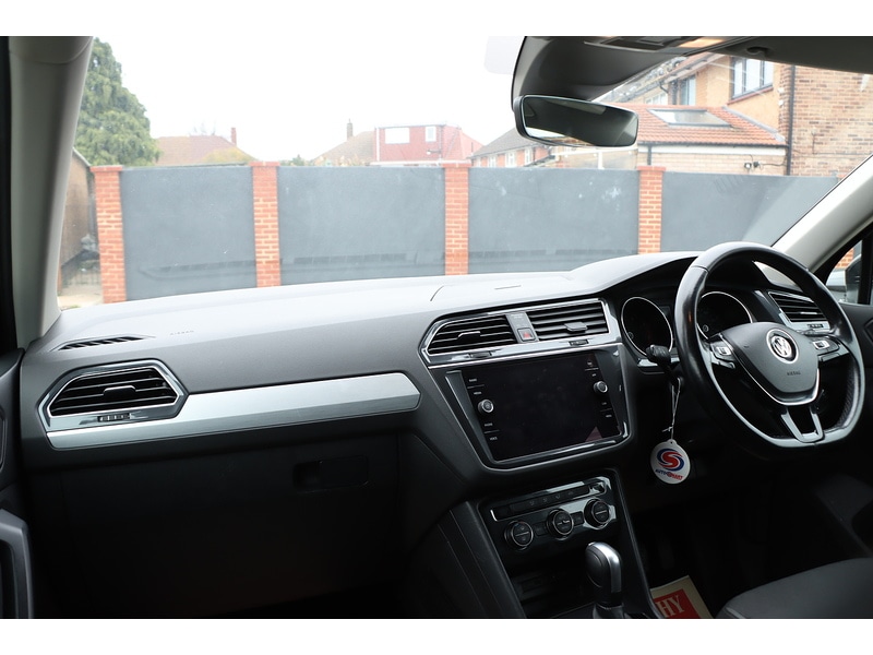 Used Volkswagen Tiguan for sale - 77247343: Photo 29