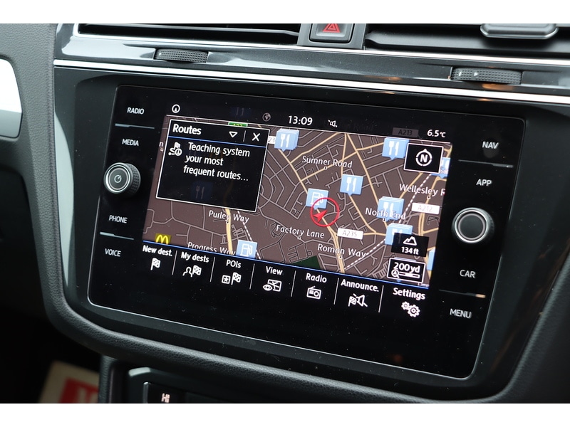 Used Volkswagen Tiguan for sale - 77247343: Photo 5