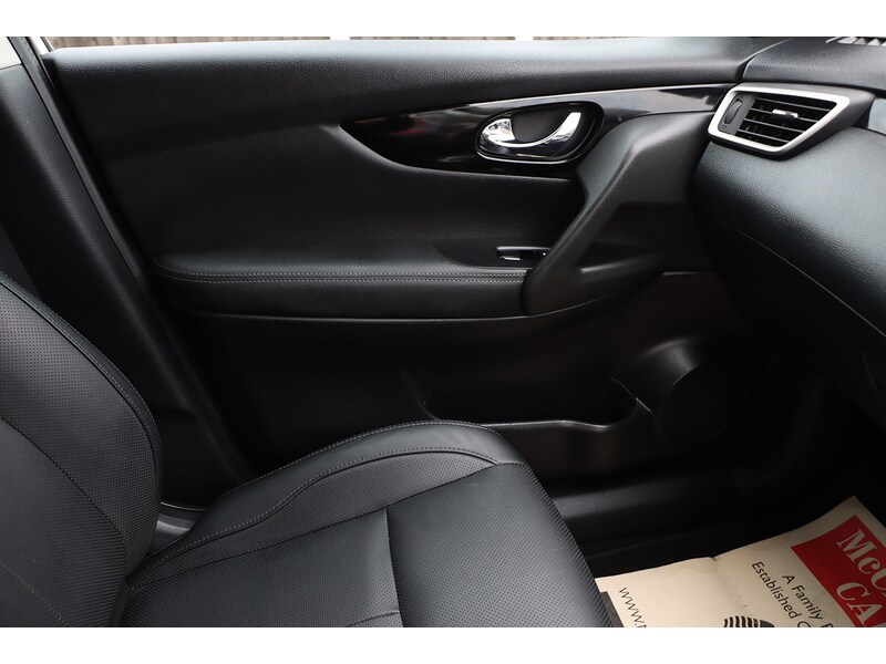 Used Nissan Qashqai 2016 for sale - 76113610: Photo 35