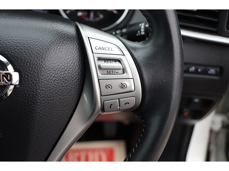 Used Nissan Qashqai 2016 for sale - 76113610: Photo 39