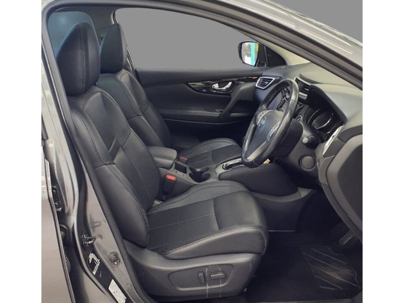 Used Nissan Qashqai 2017 for sale - 75774096: Photo 8