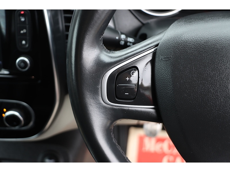 Used Renault Captur 2019 for sale - 76057160: Photo 46