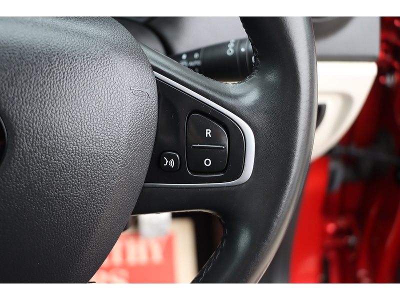 Used Renault Captur 2019 for sale - 76057160: Photo 47