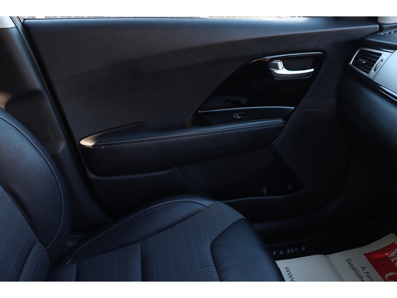 Used Kia Niro 2017 for sale - 76444293: Photo 30