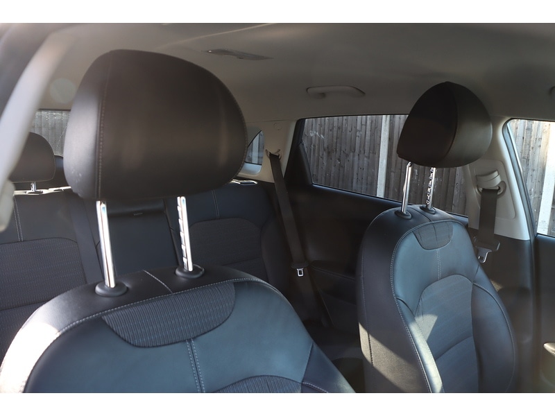 Used Kia Niro 2017 for sale - 76444293: Photo 7