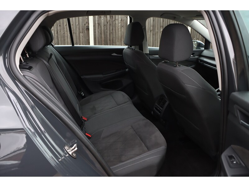 Used Volkswagen Golf 2022 for sale - 76461139: Photo 23