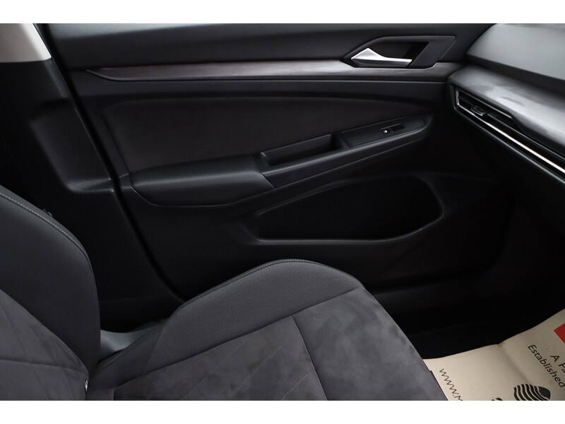 Used Volkswagen Golf 2022 for sale - 76461139: Photo 45