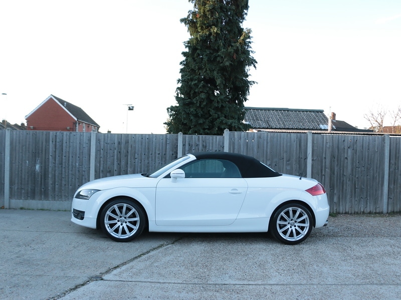 Used Audi TT 2010 for sale - 77059736: Photo 24
