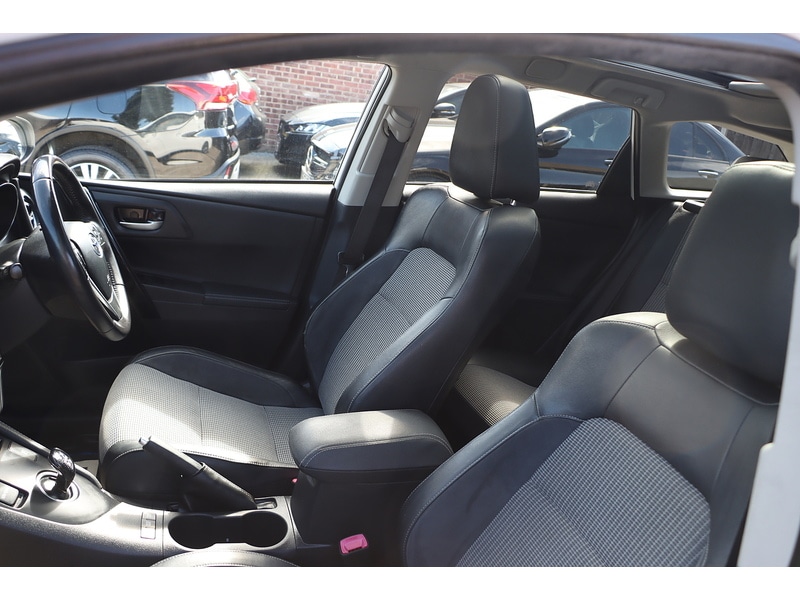 Used Toyota Auris 2015 for sale - 77712845: Photo 34