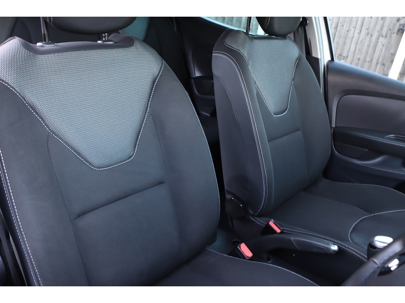 Used Renault Clio 2019 for sale - 76705633: Photo 29