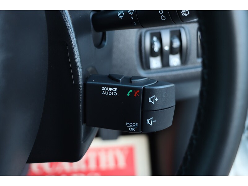 Used Renault Clio 2019 for sale - 76705633: Photo 47