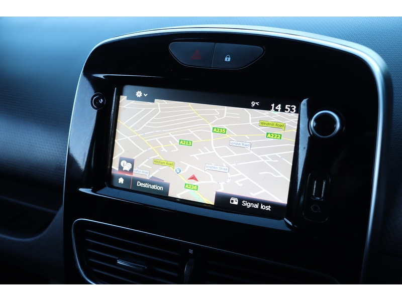 Used Renault Clio 2019 for sale - 76705633: Photo 49