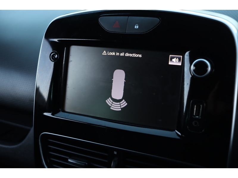 Used Renault Clio 2019 for sale - 76705633: Photo 50