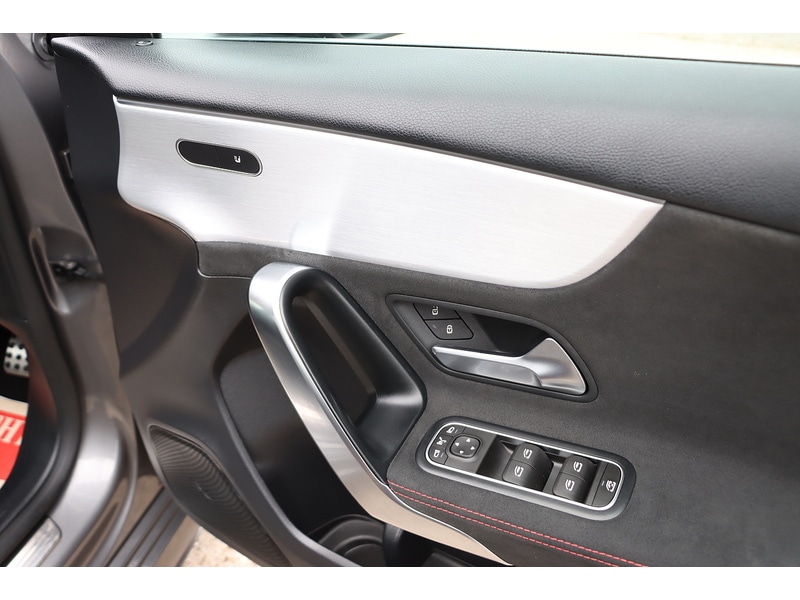 Used Mercedes-Benz A-Class 2018 for sale - 76143711: Photo 24