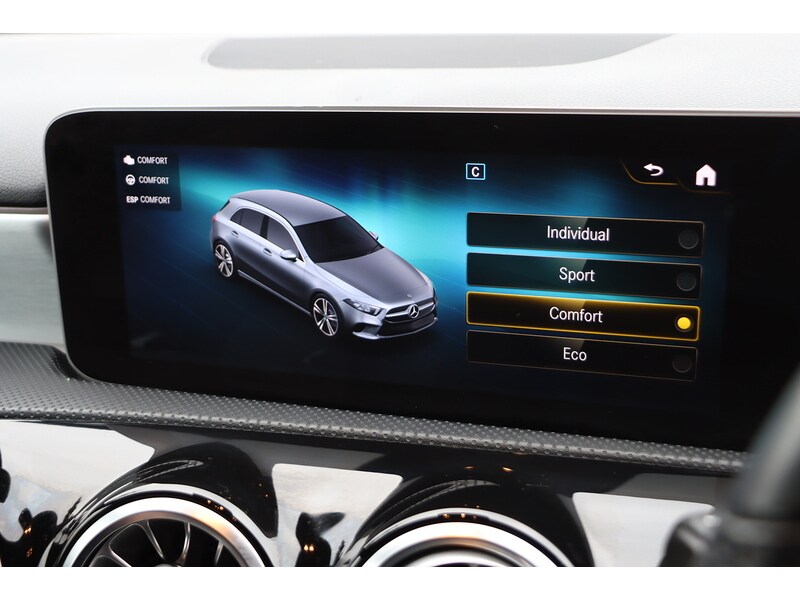 Used Mercedes-Benz A-Class 2018 for sale - 76143711: Photo 40