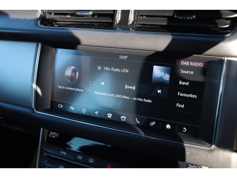 Used Jaguar XF 2018 for sale - 76918055: Photo 37