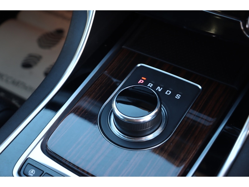 Used Jaguar XF 2018 for sale - 76918055: Photo 41