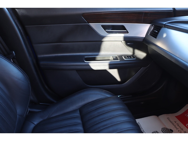 Used Jaguar XF 2018 for sale - 76918055: Photo 42