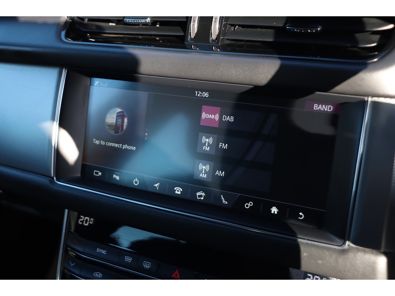 Used Jaguar XF 2018 for sale - 76918055: Photo 52