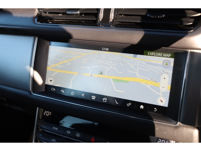 Used Jaguar XF 2018 for sale - 76918055: Photo 7