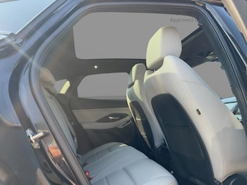 Used Jaguar E-Pace 2023 for sale - 79118222: Photo